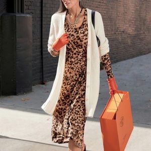 Cabi Book Club Cream Ribbed Long Cardigan-Size Large